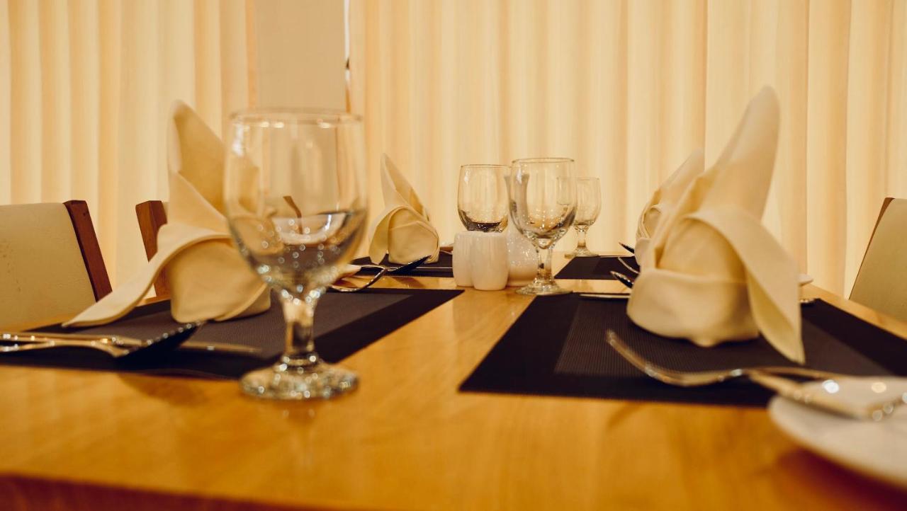 Regent Hotel Myeik Εξωτερικό φωτογραφία