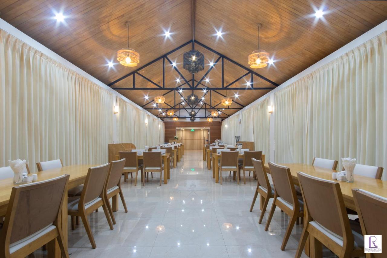 Regent Hotel Myeik Εξωτερικό φωτογραφία