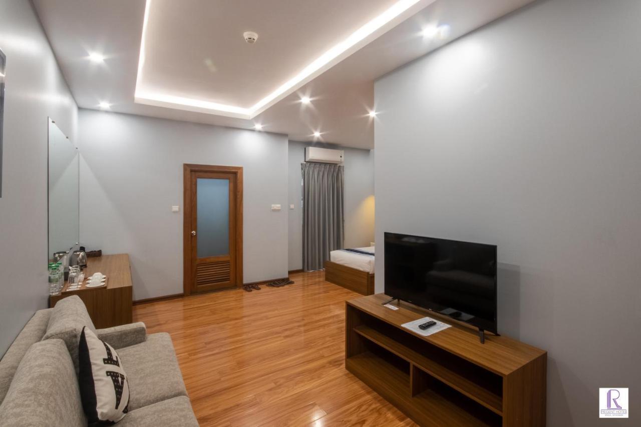 Regent Hotel Myeik Εξωτερικό φωτογραφία